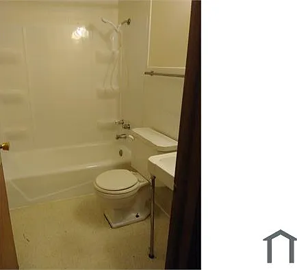 607 N 2nd St #2 — Photo 6