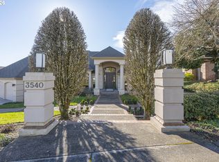3540 Riverknoll Way, West Linn, OR