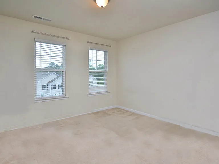 100 Stratford Lakes Dr #324 — Photo 15