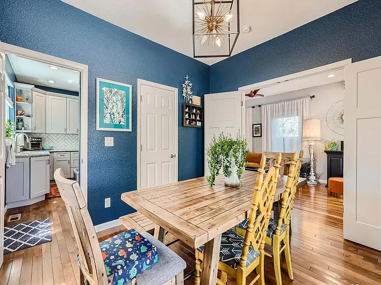 1501 W Cucharras St — Photo 6