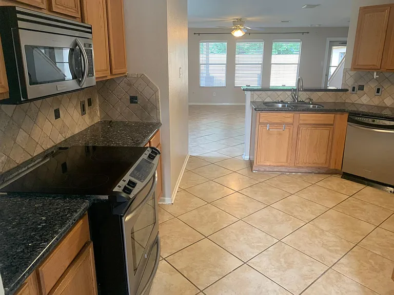 1150 Pennygent Ln #1 — Photo 4