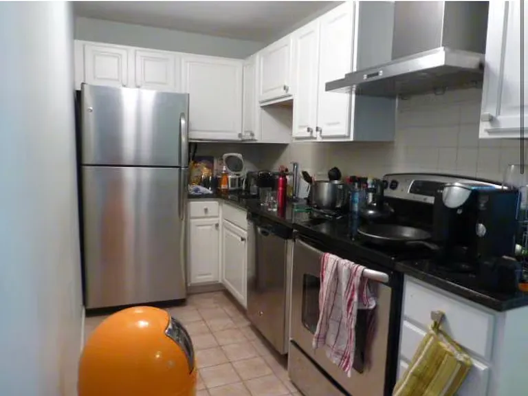 14-16 Murdock St #5 — Photo 4