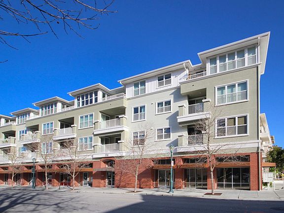 2nd image of 2030 N Pacific Ave Unit 212