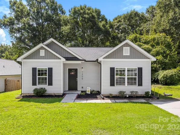 1305 Jay Ave, Gastonia, NC 28052