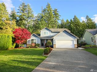 4008 Campus Green Dr NE, Lacey, WA 98516