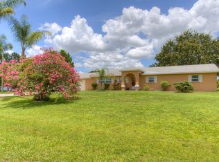 4330 Chase Dr, Zephyrhills, FL 33543