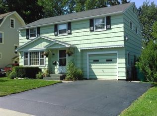 262 Culver Pkwy, Rochester, NY 14609