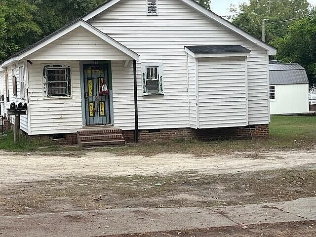 1st image of 809 Horger St