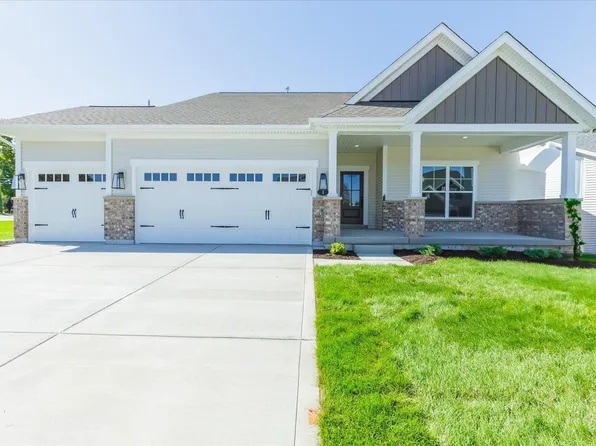 1 Denbrook Ter, Saint Charles, MO 63301