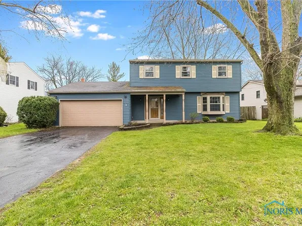 616 Pasteur Ave, Bowling Green, OH 43402