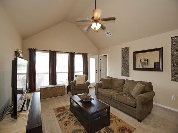 4th image of 4324 N 33rd St