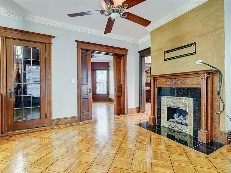 31 Birch Cres — Photo 13