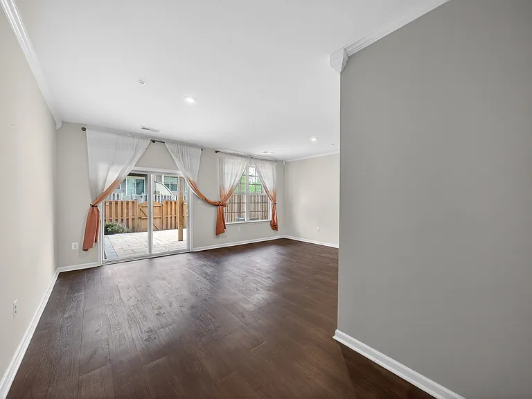 8475 Randell Ridge Rd — Photo 7