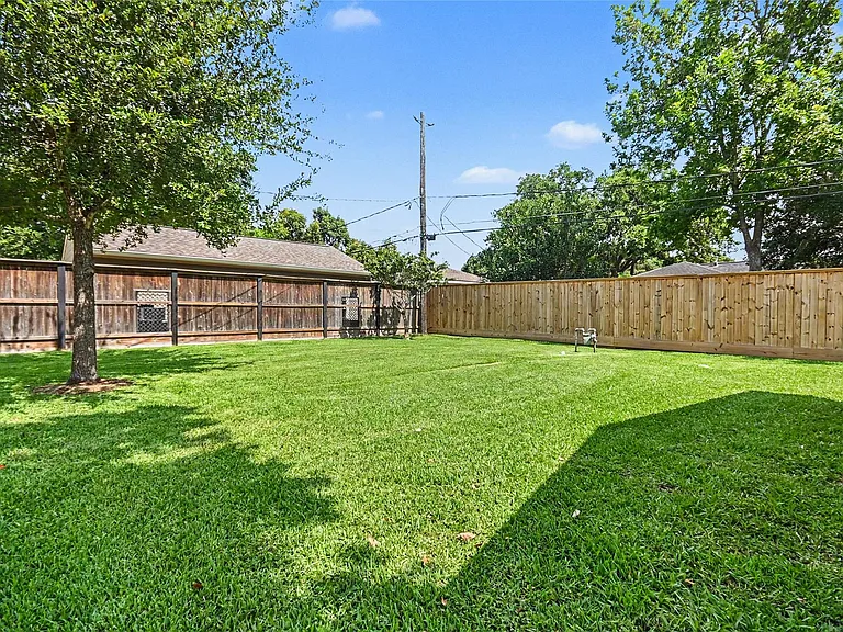 4831 Stillbrooke Dr — Photo 30