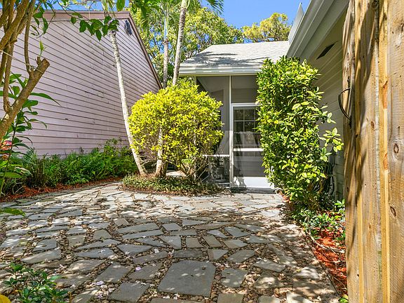 3rd image of 12635 Timber Ridge Circle