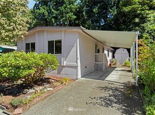 19522 129th Ave NE, Bothell, WA 98011