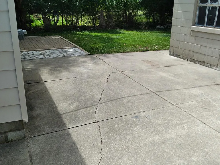 22933 Power Rd — Photo 7