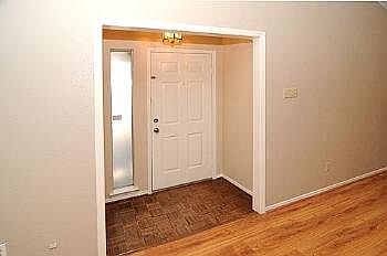 4th image of 5106 Shoregate Dr