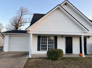 7833 Avalon Acres Ct, Chattanooga, TN 37421