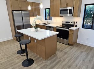 23455 Burbank Blvd, Woodland Hills, CA