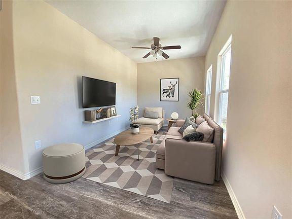 5th image of 2318 Avenue I
