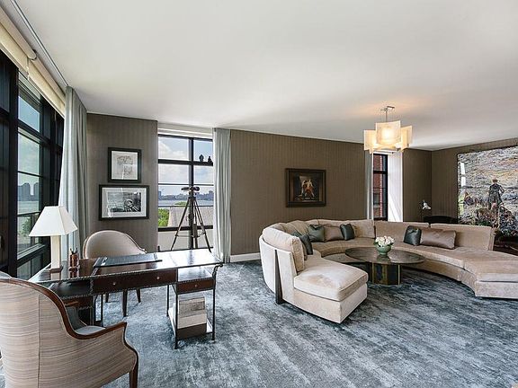 2nd image of 150 Charles St #4BCS