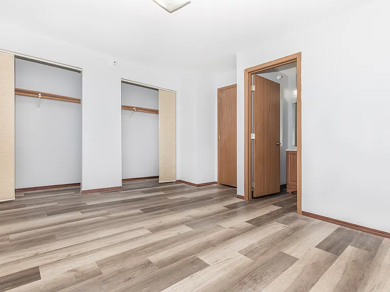Northern Place Apartments — Photo 37