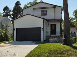 23811 Vassar Ave, Hazel Park, MI 48030