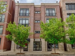2242 W Belmont Ave #4W, Chicago, IL 60618