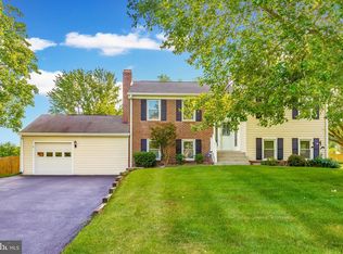 17300 Hughes Rd, Poolesville, MD 20837