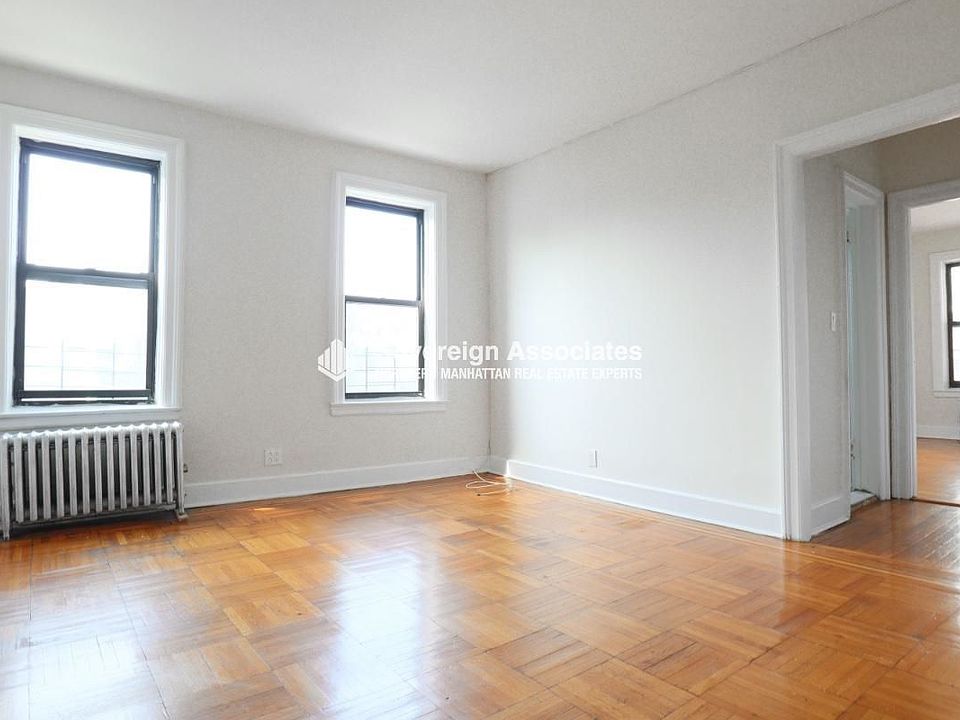 1st image of 15 Magaw Pl APT 4C