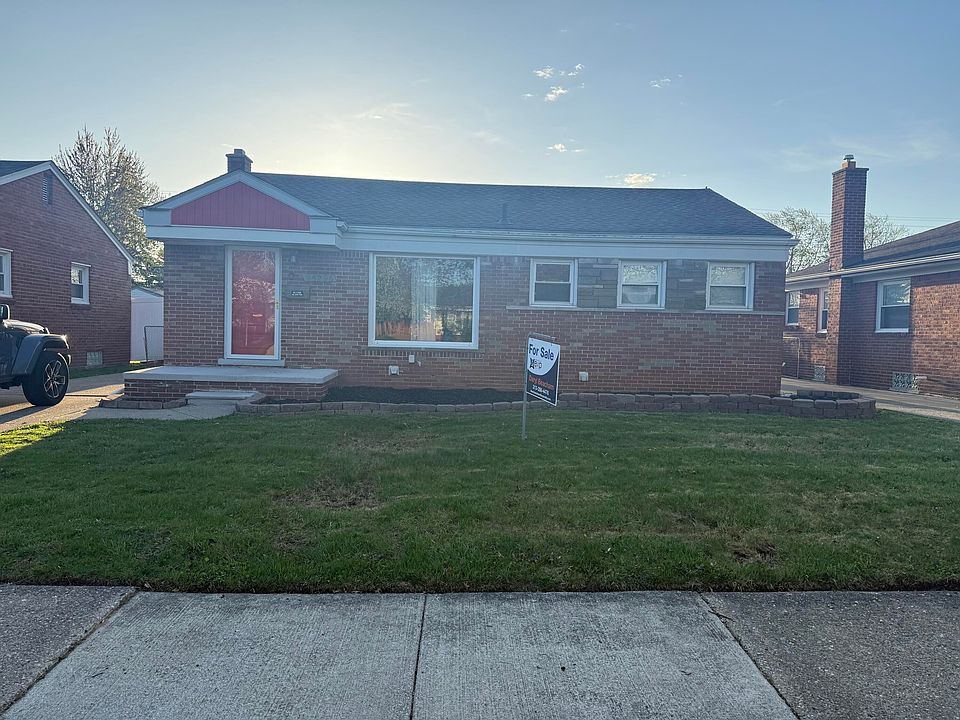 1st image of 25296 Ronald St