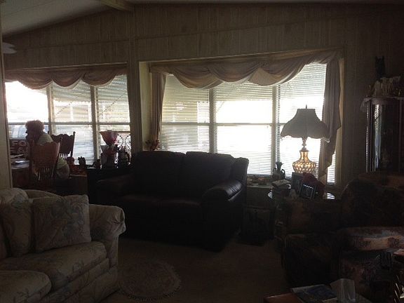 5th image of 103 Travel Ln