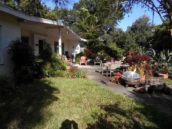 4th image of 2009 Russell Dr