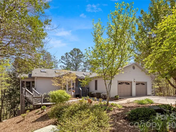 119 Rome Ct, Lake Lure, NC 28746