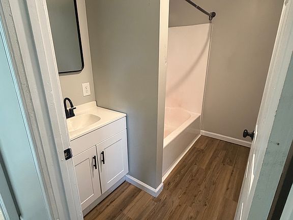 4th image of 145 Plattner Ave APT 5