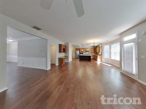3rd image of 341 Revolution Dr