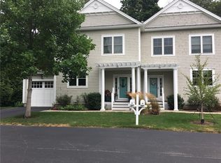 32 W Cove Dr, North Kingstown, RI 02852