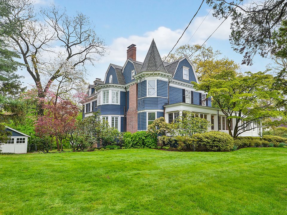 1st image of 59 Edgewood Ave