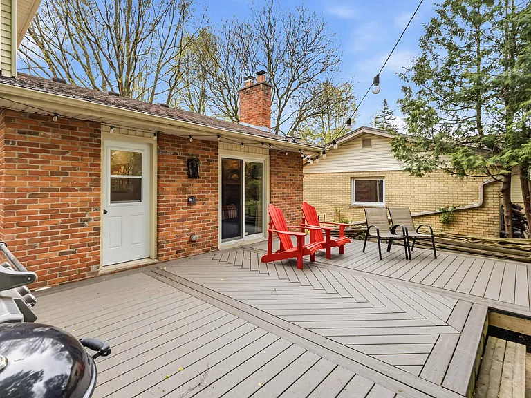 62 Finsbury Cres — Photo 43