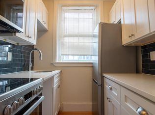 47 Grove St #9, Boston, MA 02114