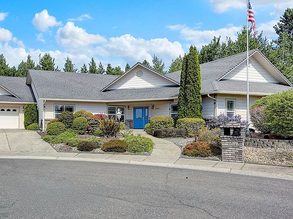 2nd image of 2545 Willow Ridge Ct