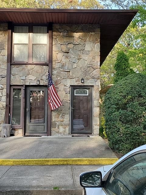 1st image of 14 Pine Court #14