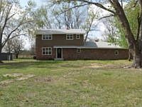 2nd image of 5901 Yucca Rd