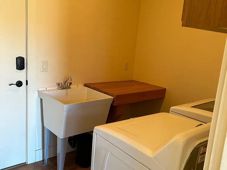 S McKay Pl — Photo 2