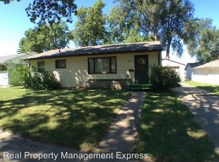 2605 S Prairie Ave, Sioux Falls, SD 57105