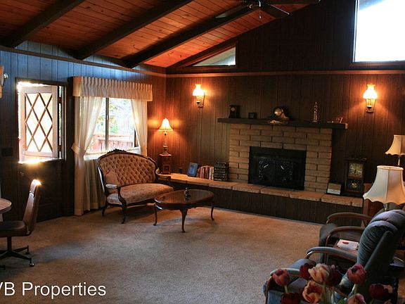 4th image of 5233 Hillcrest Dr