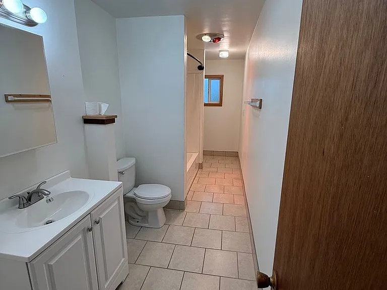 128 Lee Ave #1-8 — Photo 8