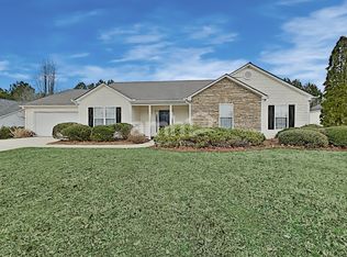 4140 Eden Valley Dr, Loganville, GA