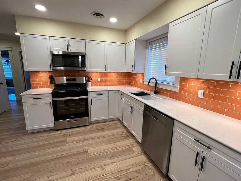 603 Oblate Dr — Photo 8